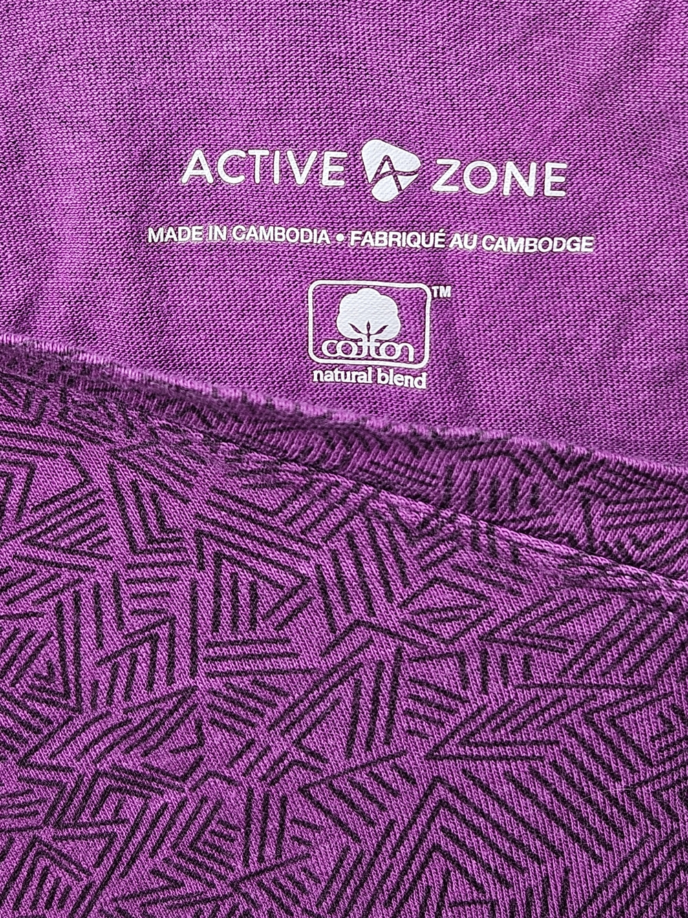 Active Zone Purple Geometric-Print Keyhole Tee - Picture 2 of 4